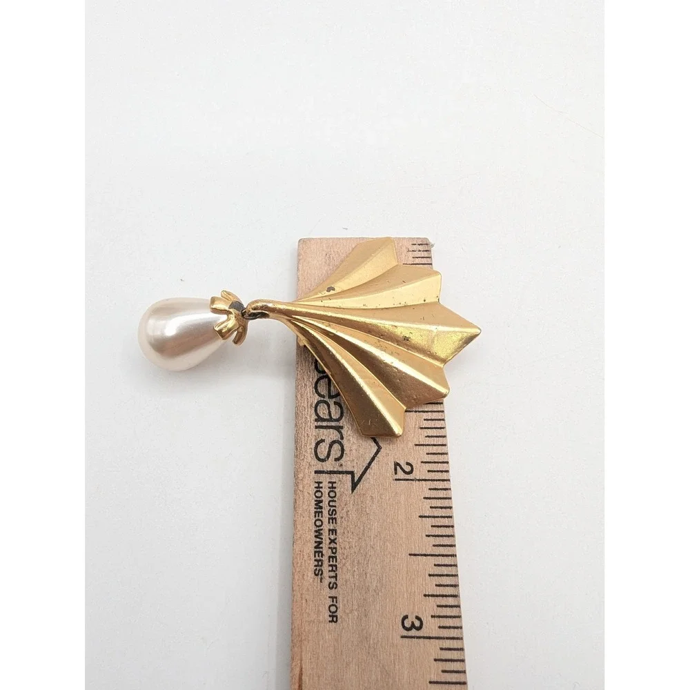 N/A vintage gold